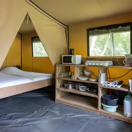 Rcn Belledonne Camping Le Bourg-dʼOisans